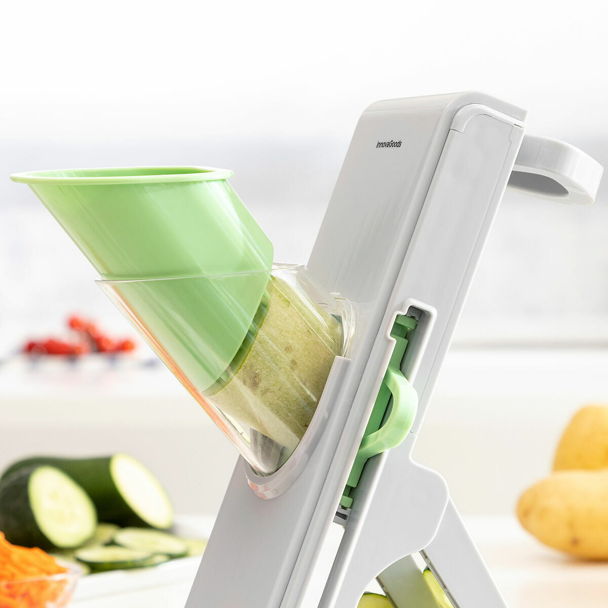 Foldable Vegetable Slicer Mandoline 5-in-1 – Slichen InnovaGoods